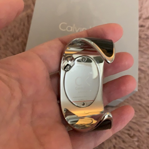 Calvin Klein Unique & Classy Cuff Watch - Picture 6 of 9